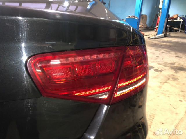 Audi A8 D4 A8D4 4.2 FSI фонарь внутренний правый Audi A8 D4 A8D4 4.2 FSI фонарь внутренний правый