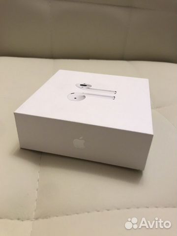 Коробка от AirPods