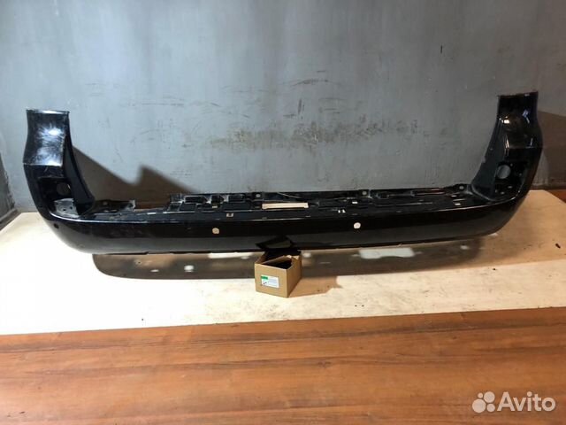 Бампер задний Toyota LC200