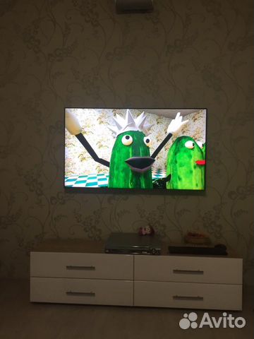 Телевизор SAMSUNG UE55 NU8070 Телевизор SAMSUNG UE55 NU8070