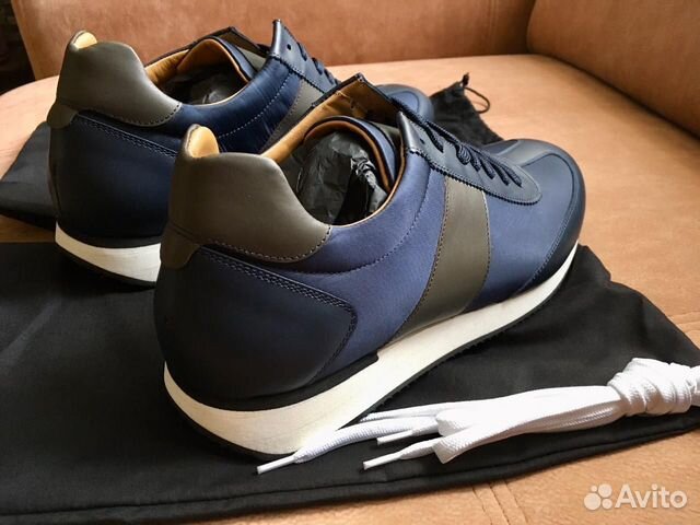 Кроссовки новые разные размеры Кроссовки новые разные размеры