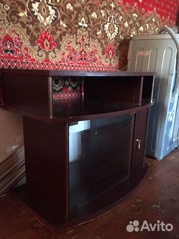 Тумба под телевизор