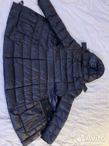 Пуховик женский armani jeans Пуховик женский armani jeans