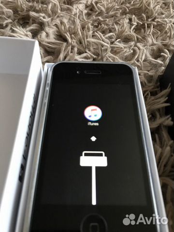 Телефон iPhone Телефон iPhone