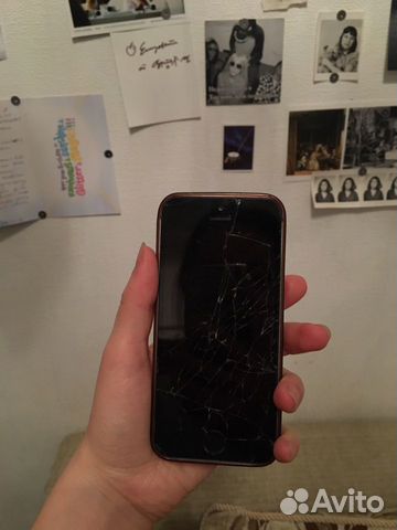 Телефон iPhone Телефон iPhone