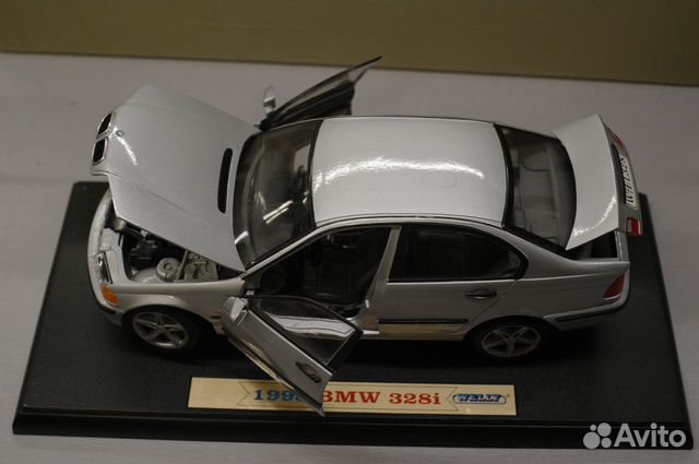 Модель автомобиля 1/18 BMW 328 1998 Модель автомобиля 1/18 BMW 328 1998