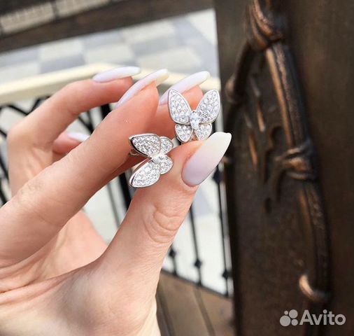 Серьги бабочки Van Cleef новые