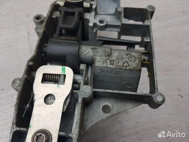 Ручка двери передняя левая Peugeot Partner B9 NFR