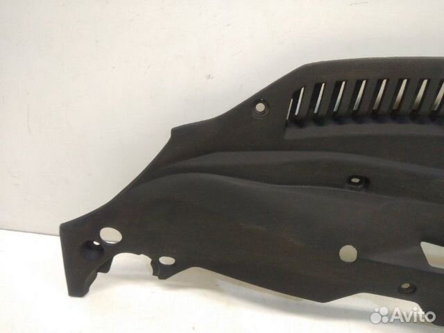 Накладка замка капота передняя левая верхняя Lexus Накладка замка капота передняя левая верхняя Lexus