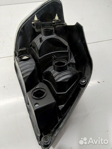 Фонарь задний правый Mitsubishi Outlander CU 01-08 Фонарь задний правый Mitsubishi Outlander CU 01-08
