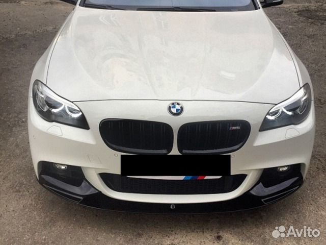 Накладка переднего бампера BMW 5 F10 M Performance Накладка переднего бампера BMW 5 F10 M Performance