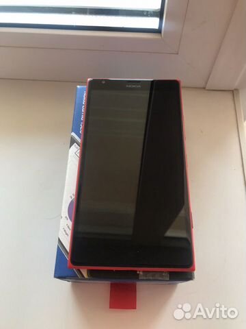 Смартфон Nokia Lumia 1520