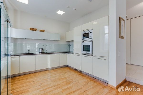 2-к квартира, 117 м², 6/7 эт. 2-к квартира, 117 м², 6/7 эт.
