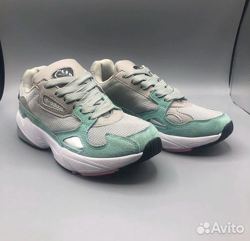 Кроссовки Adidas Falcon