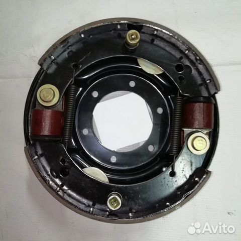Щит опорный на УАЗ-3151 передний, левый, новый Щит опорный на УАЗ-3151 передний, левый, новый