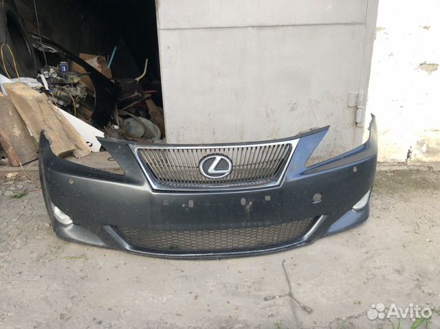 Передний бампер в сборе Lexus IS 250