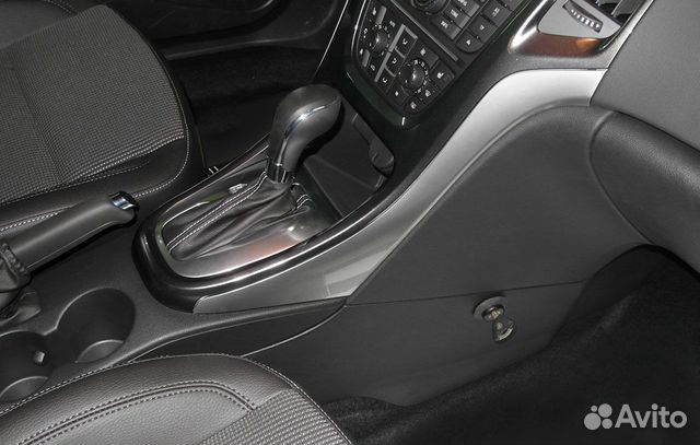Блокиратор кпп Opel Astra H, J Блокиратор кпп Opel Astra H, J
