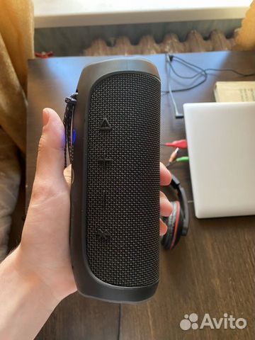 JBL flip 4