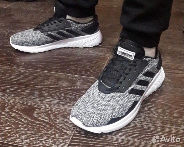 Кроссовки Adidas