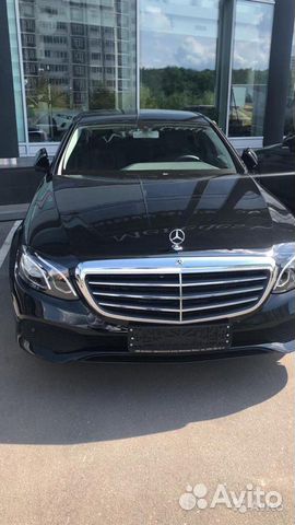 Водитель такси Бизнес класса Водитель такси Бизнес класса