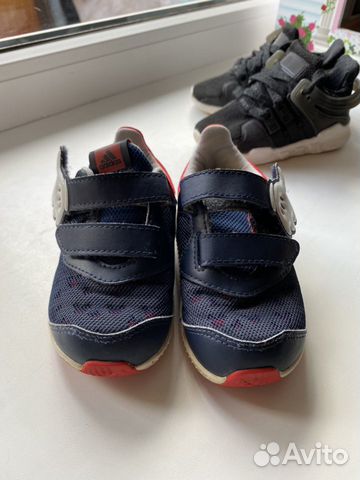 Детские кроссовки adidas Disney Детские кроссовки adidas Disney