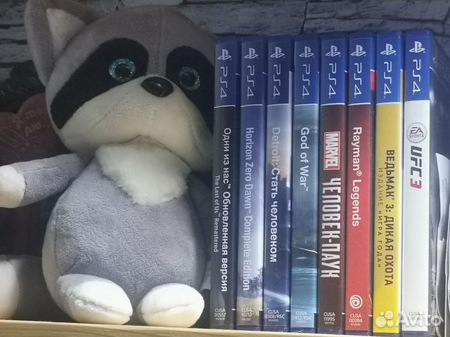 PlayStation 4, 24 игры (8 на дисках), геймпад PlayStation 4, 24 игры (8 на дисках), геймпад