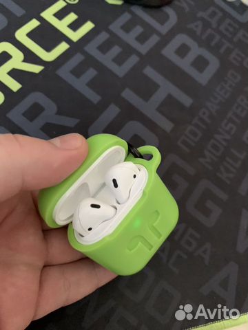 Airpods (Original) Airpods (Original)