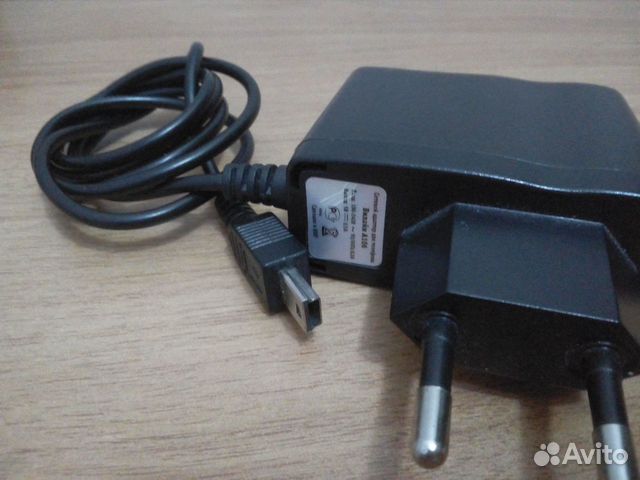 Зарядное устройство для телефона Зарядное устройство для телефона
