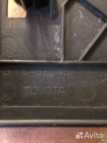 Подиум Toyota под госномер Подиум Toyota под госномер