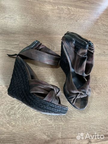 Босоножки Burberry оригинал Босоножки Burberry оригинал