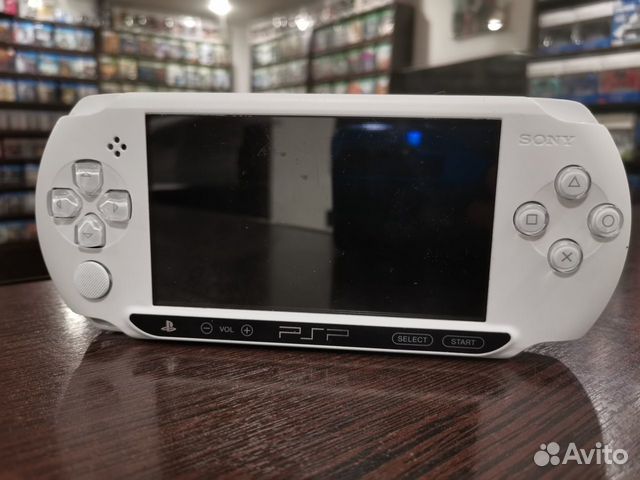 Sony Play Station Portable (PSP) E-1008 + 8GB кп