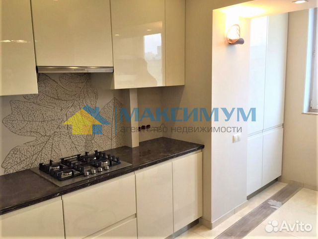 2-к квартира, 56 м², 4/10 эт.