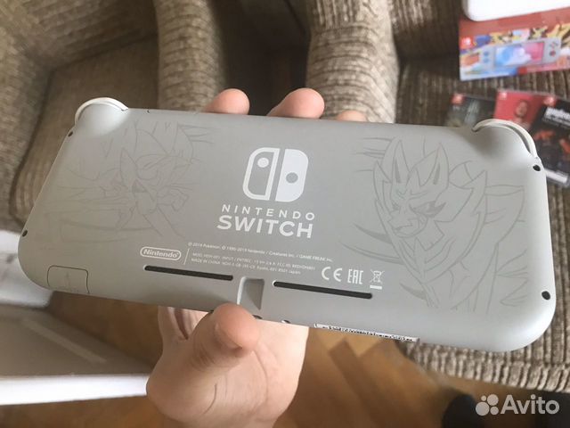 Nintendo switch lite лимитка. 3 игры+чехол состоян Nintendo switch lite лимитка. 3 игры+чехол состоян