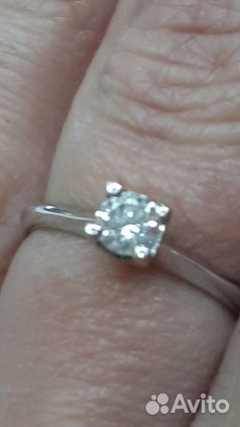 Золотое кольцо эпл 585 с бриллиантом 0,24 ct Золотое кольцо эпл 585 с бриллиантом 0,24 ct
