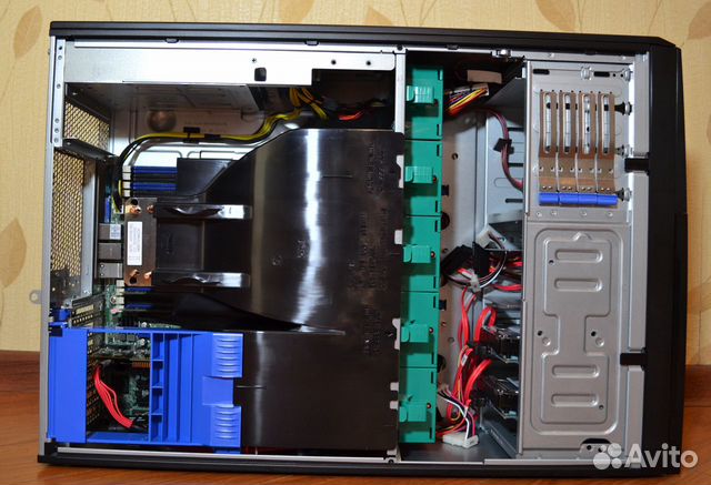 Сервер Intel 2xXeon E5-2650v2/64RAM/2х3TB SAS raid Сервер Intel 2xXeon E5-2650v2/64RAM/2х3TB SAS raid