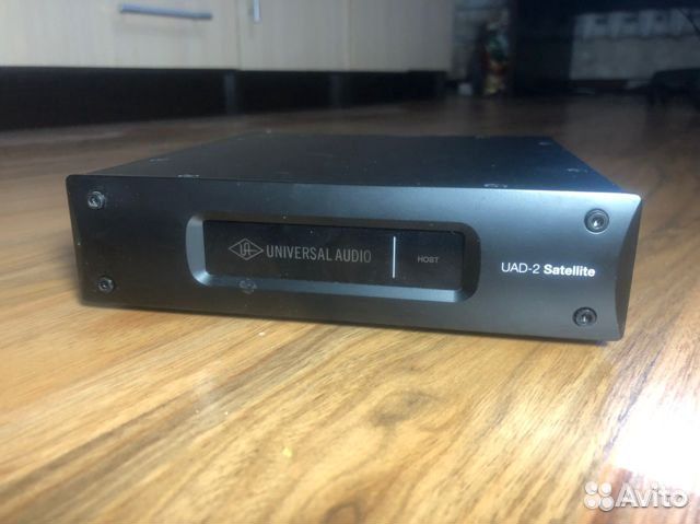 Universal Audio (UAD) Satellite Thunderbolt 2 quad