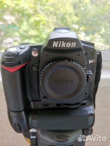 Зеркальный Фотоаппарат nicon D90 Зеркальный Фотоаппарат nicon D90