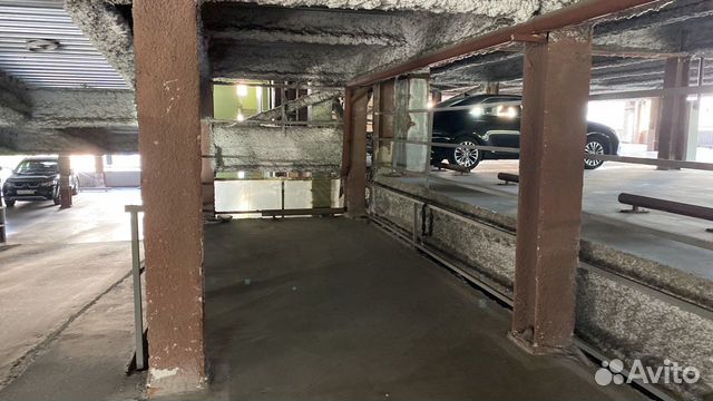 Машиноместо, 15 м² Машиноместо, 15 м²