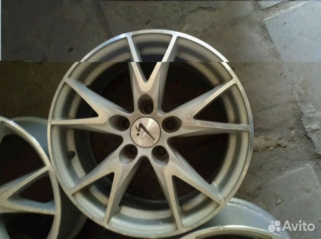 Диски бу литые R15 N на Volkswagen Polo Skoda Rapi Диски бу литые R15 N на Volkswagen Polo Skoda Rapi