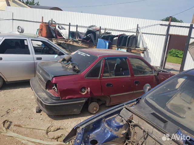 Заднее стекло дэу нексия