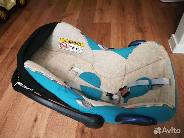 Автокресло-люлька 0+ Maxi-cosi Cabriofix 0-13кг