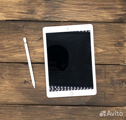 iPad (2018) 32GB Wi-Fi Gold + Pencil (1 поколения) iPad (2018) 32GB Wi-Fi Gold + Pencil (1 поколения)