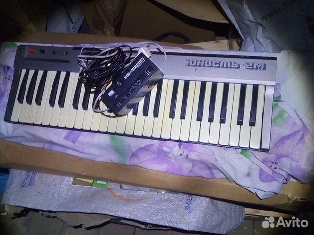 Синтезатор Юность-2м