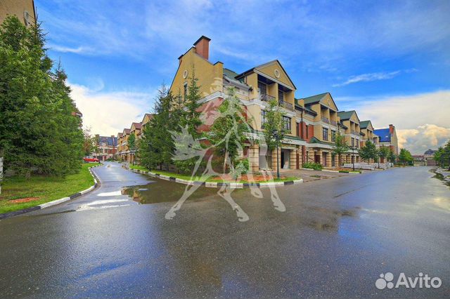 Таунхаус 320 м² на участке 3 сот.