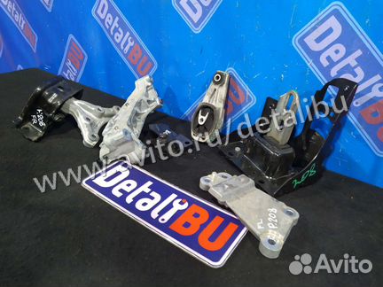 Подушка опора двигателя Peugeot 208 1.2