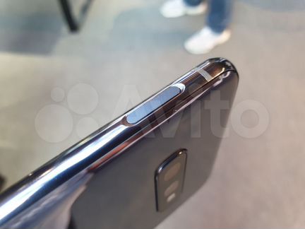 Смартфон Samsung Galaxy S 10 e