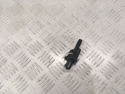 Штуцер в клапанную крышку бмв м50