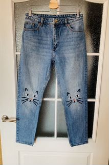 Джинсы Monki с кошками