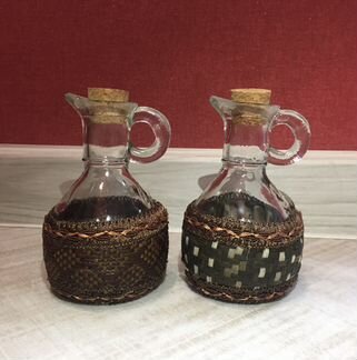 Бутылка/сосуд для масла/уксуса/соуса