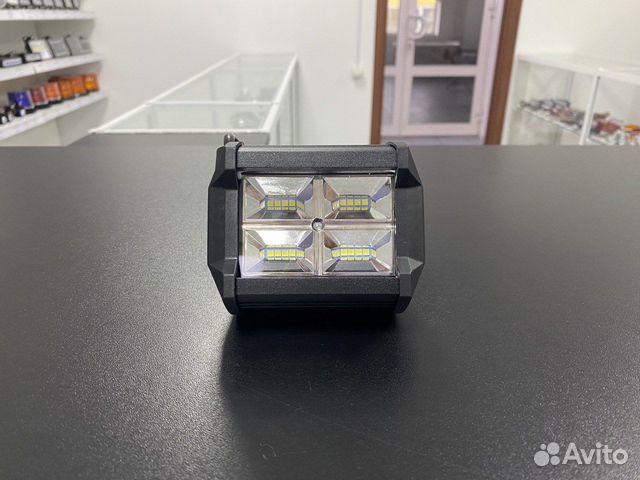 Светодиодный фонарь (прожектор) LED